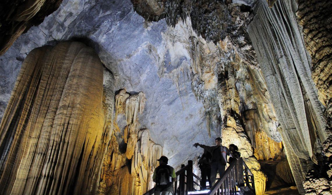 1 DAY PARADISE CAVE TOUR