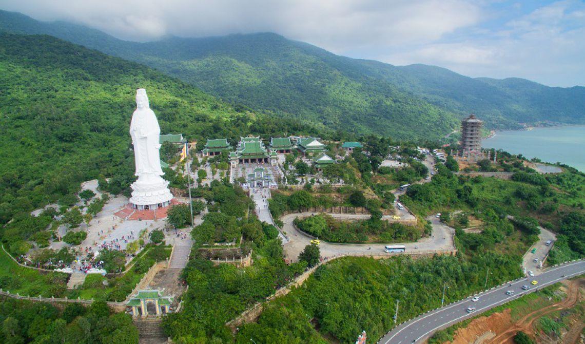 SON TRA- MARBLE MOUNTAIN- HOI AN ANCIENT TOWN TOUR