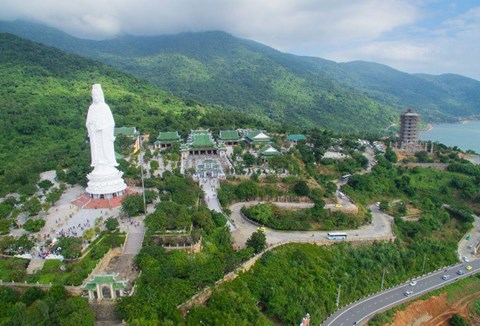 SON TRA- MARBLE MOUNTAIN- HOI AN ANCIENT TOWN TOUR