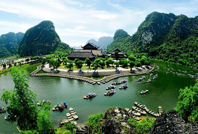 Hoa Lu Ancient Capital & Tam Coc (Full day)